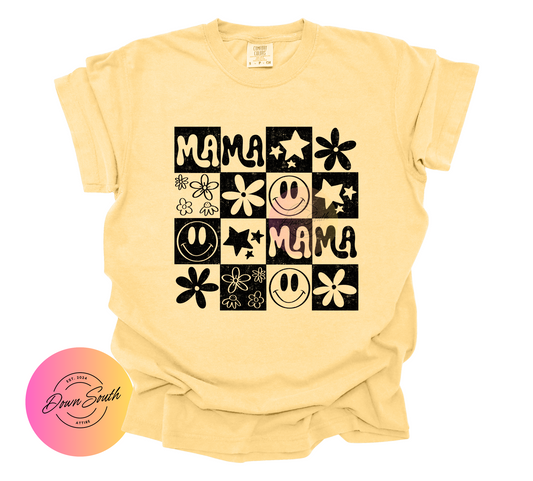 Smiley mama tee
