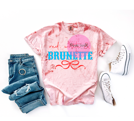 Red white and brunette / blonde women’s tee